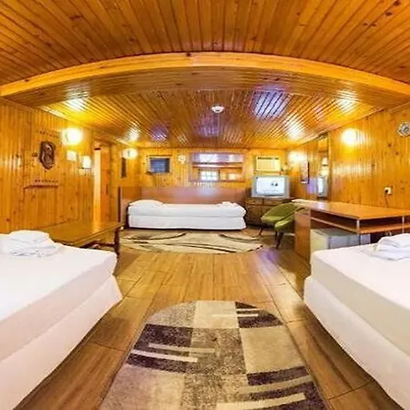 Pensiunea Casa 3*